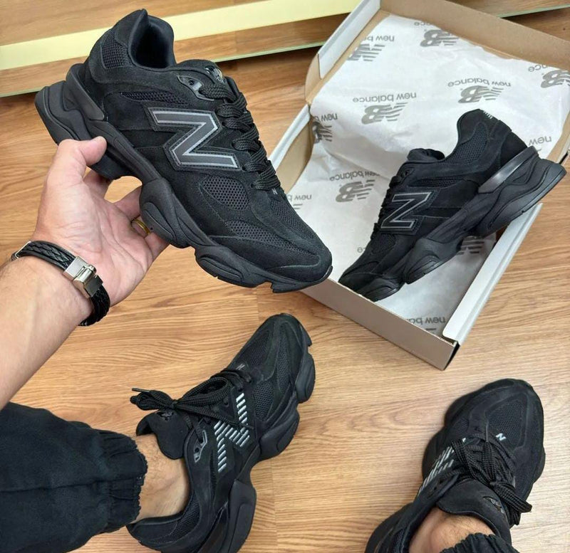 New Balance 9060 - black