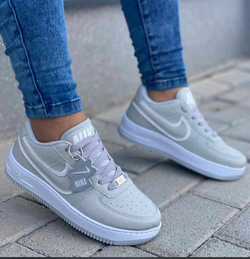 Nike Air Force Chaveirinho - CINZA