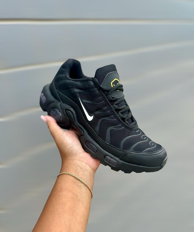 Nike TN - PRETO