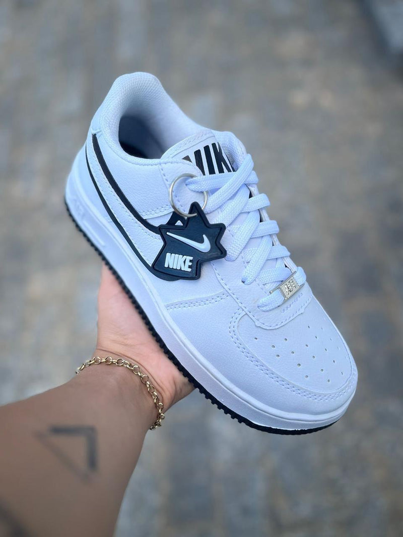 Nike Air Force Chaveirinho - BRANCO/PRETO